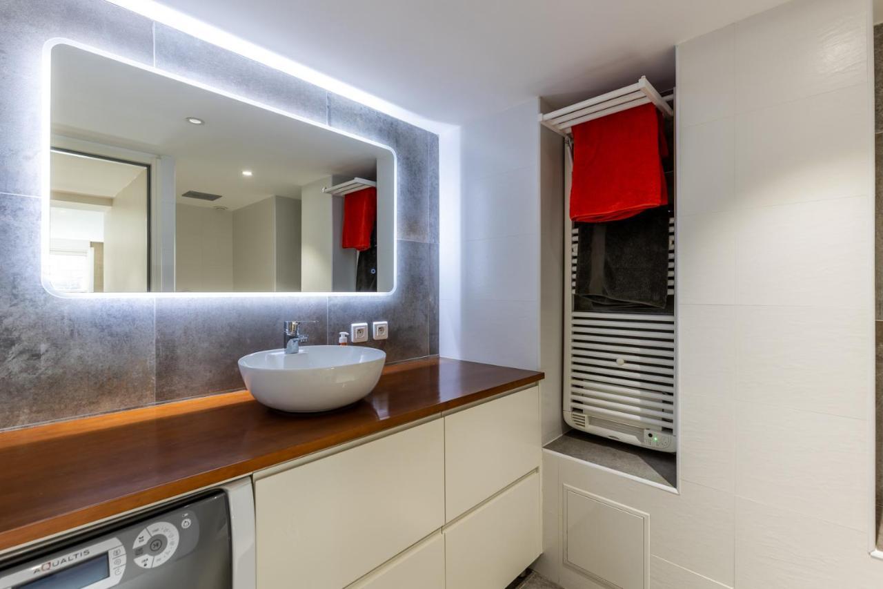 Appartement 50M2 Parfait Etat Avec Piscine Privee Bordeaux Exteriör bild
